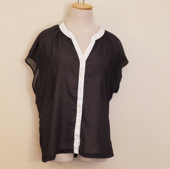free culture Tops - Free culture black white button blouse 2X